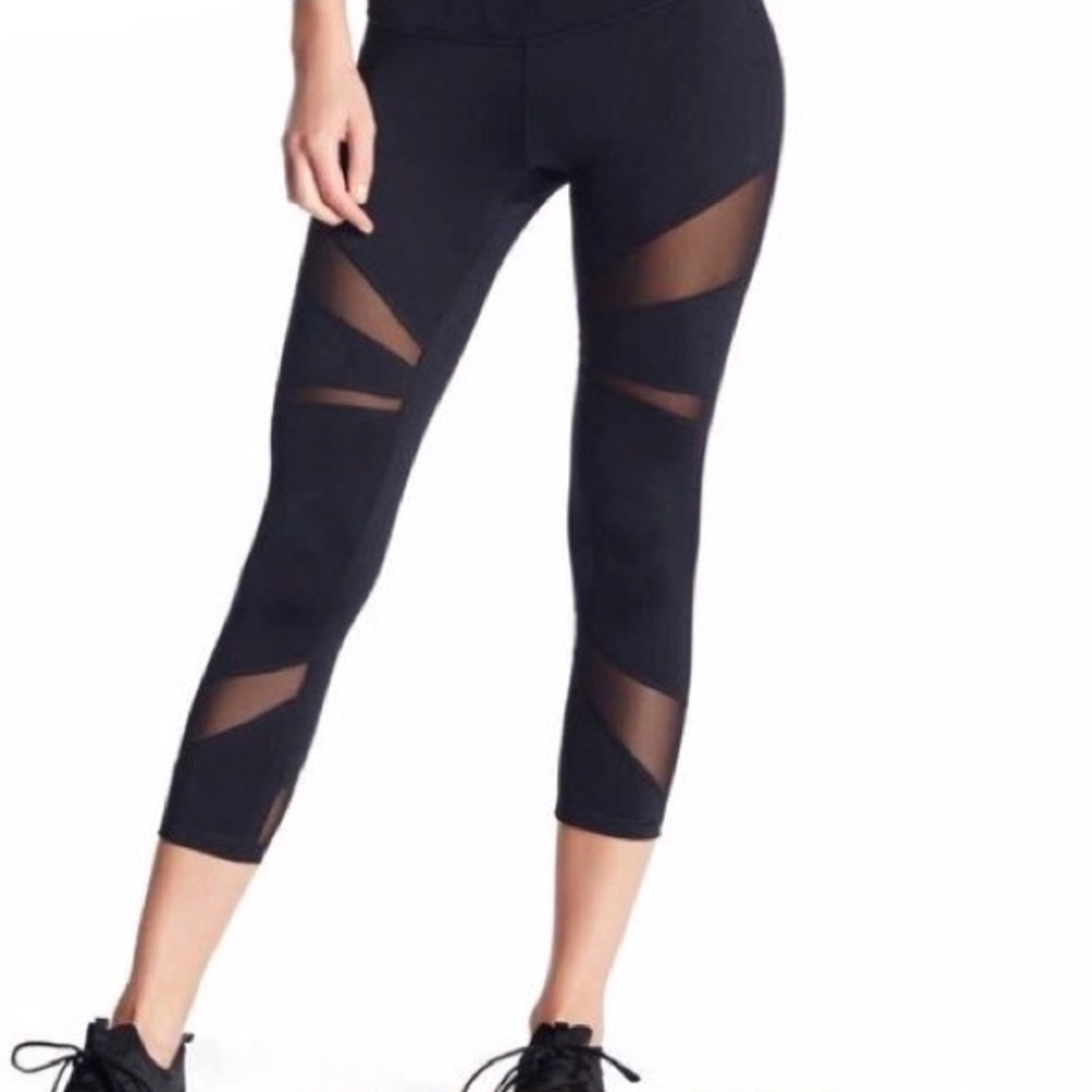NWOT Z by Zella Mesh Capris